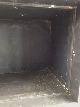 Gehäuse zum Tornister Empfänger Berta ( Torn. E.b ) der Wehrmacht. Unvollständig, überlackiert