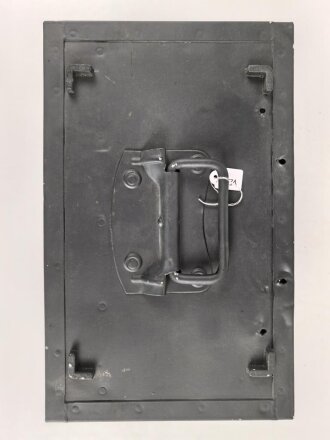 Gehäuse zum Tornister Empfänger Berta ( Torn. E.b ) der Wehrmacht. Unvollständig, überlackiert