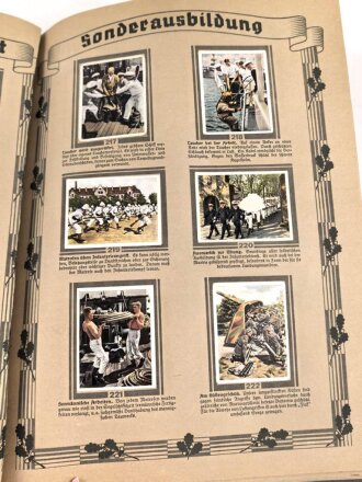 Sammelbilderalbum "Die Deutsche Wehrmacht", komplett, Seiten stellenweise leicht eingerissen