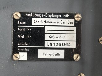 Luftwaffe, Funkübungs Empfänger FüE, Ln 126064. Originallack, Funktion nicht geprüf, mit Gehäusedeckel
