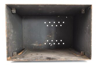 Gehäuse in der Größe eines Tornister...