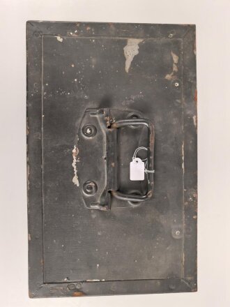 Gehäuse in der Größe eines Tornister Empfänger Berta ( Torn. E.b ) der Wehrmacht. Ungereinigt, Originallack