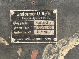 Luftwaffe, Umformer U.10/E, Ln 27377 für Fu.G 10. Originallack, die Gehäuseschrauben fehlen, Funktion nicht geprüft