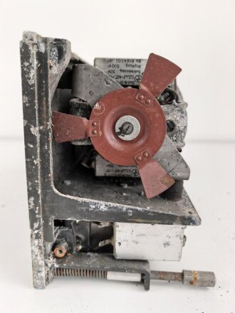 Luftwaffe, Umformer U.10/E, Ln 27377 für Fu.G 10. Originallack, Ungereinigt, Funktion nicht geprüft