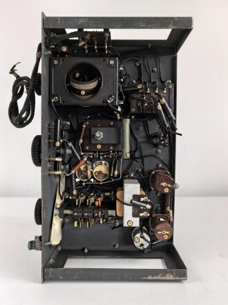 Luftwaffe, Funkübungsgerät Sender FüG-S, Ln 126063. Originallack, Unvollständig, Funktion nicht geprüft, mit passendem Deckel