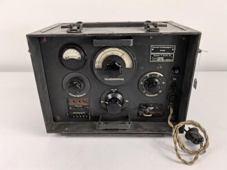 Kasernen Funk Übungsgerät 42 , Sender. Originallack, Funktion nicht geprüft