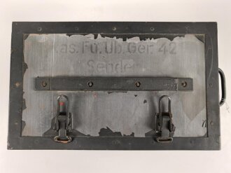 Kasernen Funk Übungsgerät 42 , Sender. Originallack, Funktion nicht geprüft