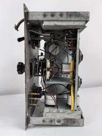 Luftwaffe, Kasernen Funkübungsgerät 42  Empfänger FüG-E , Originallack, Gehäuseschrauben fehlen, Funktion nicht geprüft