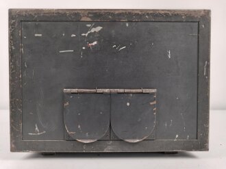 Luftwaffe, Kasernen Funkübungsgerät 42  Empfänger FüG-E , Originallack, Gehäuseschrauben fehlen, Funktion nicht geprüft