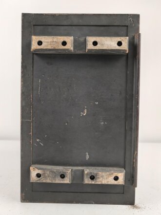 Luftwaffe, Kasernen Funkübungsgerät 42  Empfänger FüG-E , Originallack, Gehäuseschrauben fehlen, Funktion nicht geprüft