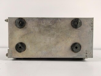 Russland, Funkgerät R-107 aus der Zeit des kalten Krieg. Im Transportkasten mit Zubehör. Funktion nicht geprüft