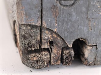 Wehrmacht, Nickelsammler " 12 NC 26 " Guter Gesamtzustand, Originallack. Funktion nicht geprüft, Deckel schliesst, lässt sich aber nicht verschliessen. Versand nur auf Palette