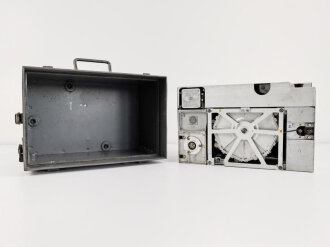 Luftwaffe, Telefunken Einflugzeichen Flugalarmempfänger "FAE 1/ Vorl." Ln 25629.  In der Zeit umgebauter Tornister Empfänger Berta, datiert 1940. Originallack, Funktion nicht geprüft