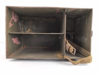 Zubehörtornister zum Tornister Empfänger Berta der Wehrmacht. Nach dem Krieg bei der Tschechischen Armee weiterverwendet.