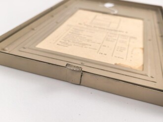 Gehäusedeckel zum Tornister Empfänger Berta der Wehrmacht. Neuzeitlich lackiert, der Beladeplan ist höchstwahrscheinlich neuzeitlich