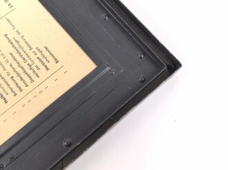 Gehäusedeckel zum Tornister Empfänger Berta der Wehrmacht. Neuzeitlich lackiert, der Beladeplan ist höchstwahrscheinlich neuzeitlich