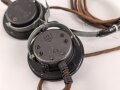 Doppelfernhörer f datiert 1943. Stecker unrichtig ergänzt
