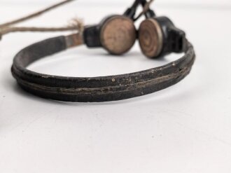 Funk Kehlkopfmikrofon mit Umschalter (Fu)b und dreipoligem Stecker , Funktion nicht geprüft