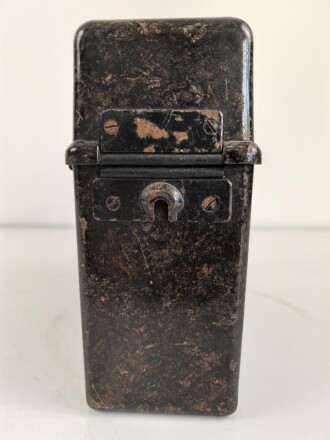 Feldfernsprecher 33 Wehrmacht, datiert 1939. Funktion nicht geprüft