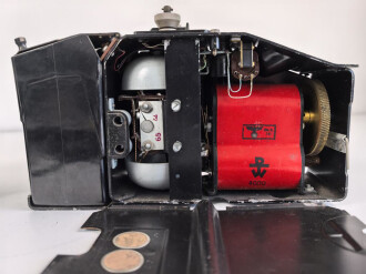 Feldfernsprecher 33 Wehrmacht, datiert 1940. Funktion nicht geprüft