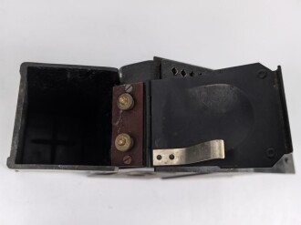 Feldfernsprecher 33 Wehrmacht, datiert 1940. Funktion nicht geprüft