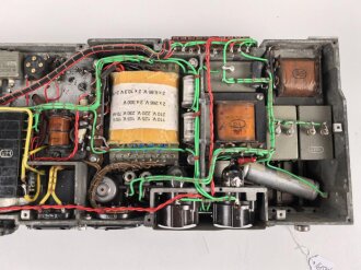 Netzteil zum Luft-Boden Einheitsempfänger E52 " Köln" der Luftwaffe. "Restauriertes Stück", Funktion nicht geprüft