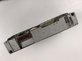 Netzteil zum Luft-Boden Einheitsempfänger E52 " Köln" der Luftwaffe. "Restauriertes Stück", Funktion nicht geprüft