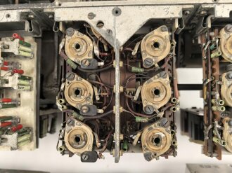 Luft-Boden Einheitsempfänger E52 a " Köln" der Luftwaffe. Unvollständig, gute Substanz, Funktion nicht geprüft