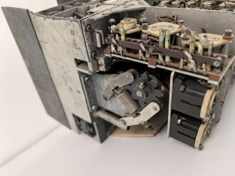 Luft-Boden Einheitsempfänger E52 a " Köln" der Luftwaffe. Unvollständig, gute Substanz, Funktion nicht geprüft