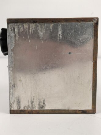 Baugruppe mit Abschirmblech zum Luft-Boden Einheitsempfänger E52 a " Köln" der Luftwaffe. Funktion nicht geprüft