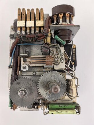 Baugruppe mit Abschirmblech zum Luft-Boden...