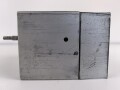 Baugruppe mit Abschirmblech zum Luft-Boden Einheitsempfänger E52 a " Köln" der Luftwaffe. Funktion nicht geprüft