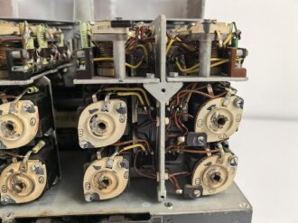 Luft-Boden Einheitsempfänger E52 a " Köln" der Luftwaffe. Optik gut, Funktion nicht geprüft