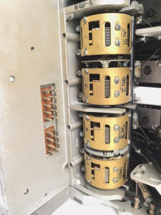 Luft-Boden Einheitsempfänger E52 a " Köln" der Luftwaffe. Optik gut, Funktion nicht geprüft