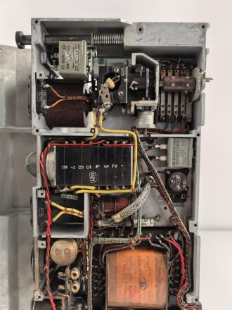 Luft-Boden Einheitsempfänger E52 a " Köln" der Luftwaffe. Optik gut, Funktion nicht geprüft