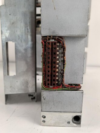 Luft-Boden Einheitsempfänger E52 a " Köln" der Luftwaffe. Optik gut, Funktion nicht geprüft