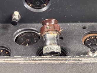 Luft-Boden Einheitsempfänger E52 a " Köln" der Luftwaffe. Optik gut, Funktion nicht geprüft