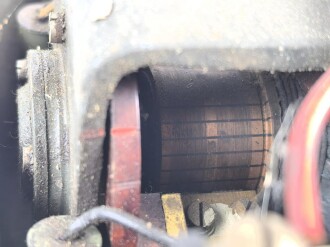 Umformer U.20 a 3 der Wehrmacht für 20 Watt Sender in Fahrzeugen. Baujahr 1938. Originallack, unrichtiger Deckel, Funktion nicht geprüft