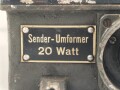 Umformer U.20 a 3 der Wehrmacht für 20 Watt Sender in Fahrzeugen. Baujahr 1938. Originallack, unrichtiger Deckel, Funktion nicht geprüft