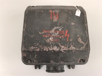 Umformer U.10 a 1 der Wehrmacht für 10 Watt Sender in Fahrzeugen. Baujahr 1943. Originallack, Funktion nicht geprüft