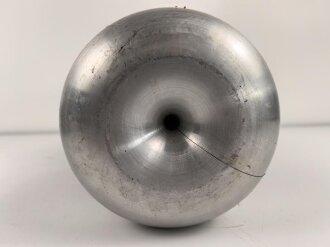 Luftwaffe, Drahtspule für Gleitbombe Henschel Hs 293.. Verwendet mit Drahtfunksendeanlage FuG 208 " Düren" und Drahtlenkempfangsanlage Fu G 238 " Detmold". Original lackiertes Stück, Rarität