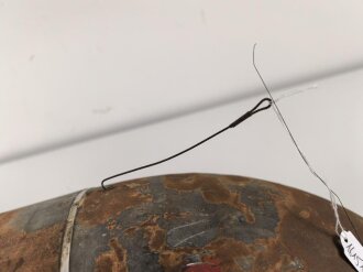 Luftwaffe, Drahtspule für Gleitbombe Henschel Hs 293.. Verwendet mit Drahtfunksendeanlage FuG 208 " Düren" und Drahtlenkempfangsanlage Fu G 238 " Detmold". Original lackiertes Stück, Rarität