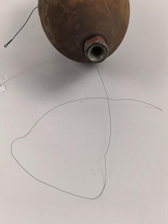 Luftwaffe, Drahtspule für Gleitbombe Henschel Hs 293.. Verwendet mit Drahtfunksendeanlage FuG 208 " Düren" und Drahtlenkempfangsanlage Fu G 238 " Detmold". Original lackiertes Stück, Rarität