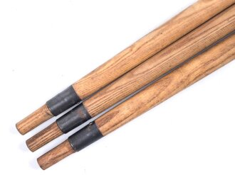 Zeltstock 01 Wehrmacht, Zubehör für die Zeltbahn 31, gehört in den Zubehörbeutel. Drei Stück in sehr gutem Zustand, jeweils gleicher Hersteller 1940 gestempelt