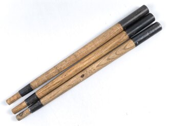 Zeltstock 01 Wehrmacht, Zubehör für die Zeltbahn 31, gehört in den Zubehörbeutel. Drei Stück in sehr gutem Zustand, ein Stück gestempelt 1941