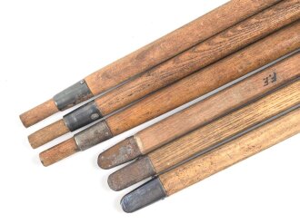 Zeltstock 01 und Zeltplock 29 Wehrmacht, Jeweils drei Stück als Zubehör für die Zeltbahn 31, gehört in den Zubehörbeutel.