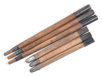 Zeltstock 01 und Zeltplock 29 Wehrmacht, Jeweils drei Stück als Zubehör für die Zeltbahn 31, gehört in den Zubehörbeutel.