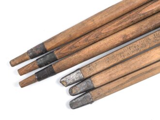 Zeltstock 01 und Zeltplock 29 Wehrmacht, Jeweils drei Stück als Zubehör für die Zeltbahn 31, gehört in den Zubehörbeutel.