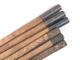 Zeltstock 01 und Zeltplock 29 Wehrmacht, Jeweils drei Stück als Zubehör für die Zeltbahn 31, gehört in den Zubehörbeutel.