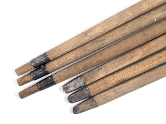 Zeltstock 01 und Zeltplock 29 Wehrmacht, Jeweils drei Stück als Zubehör für die Zeltbahn 31, gehört in den Zubehörbeutel.